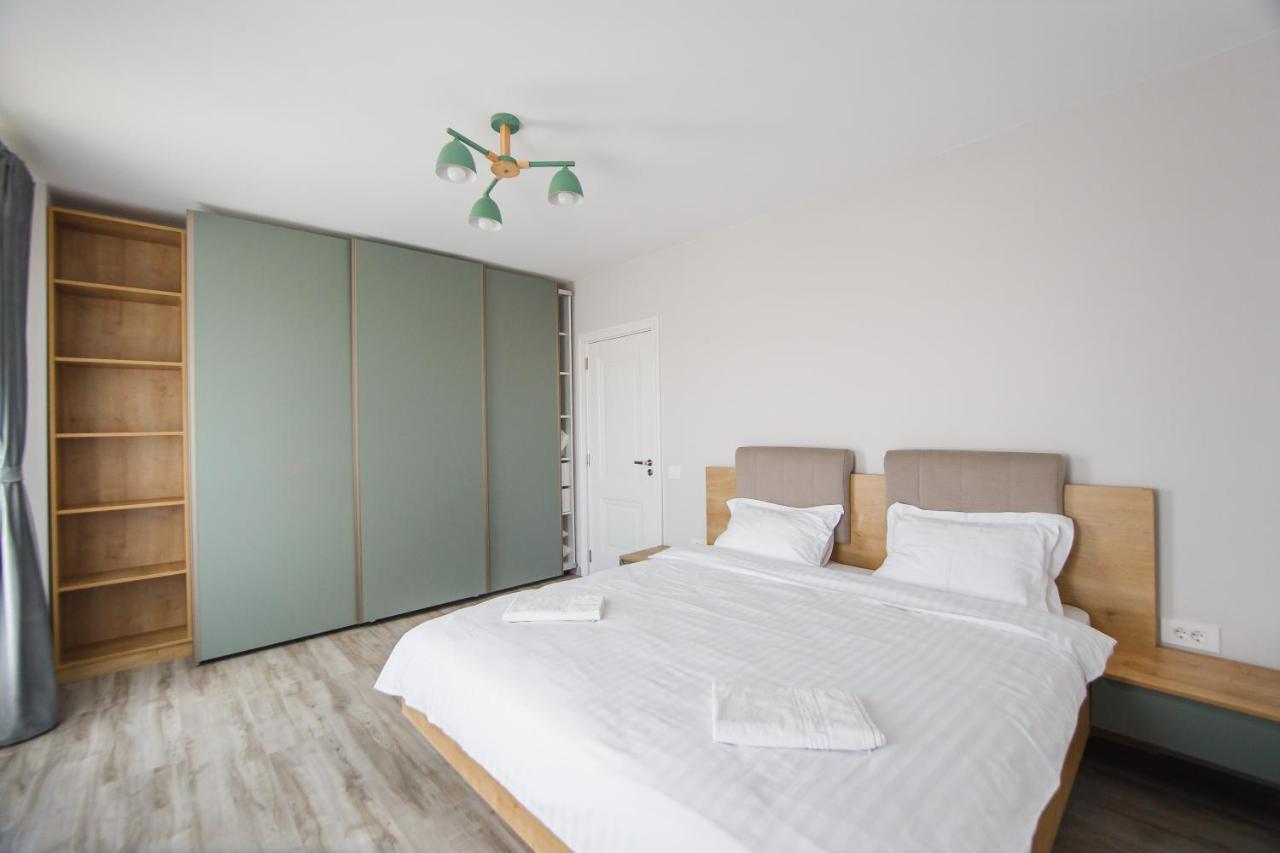 Appartement Charming Family Haven à Oradea Extérieur photo