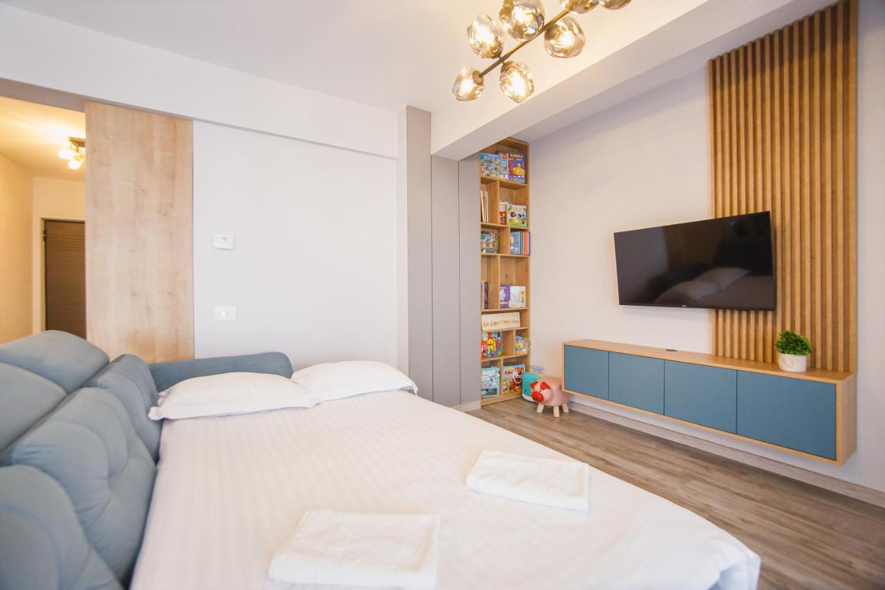 Appartement Charming Family Haven à Oradea Extérieur photo